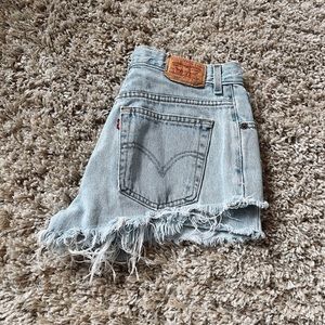 Levi’s jean shorts